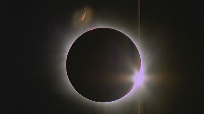 Seltenes Spektakel: Sonnenfinsternis in Indonesien