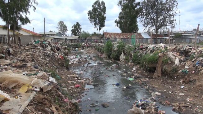 Gülle mit Mehrwert: 'Trockentoiletten' in Kenia